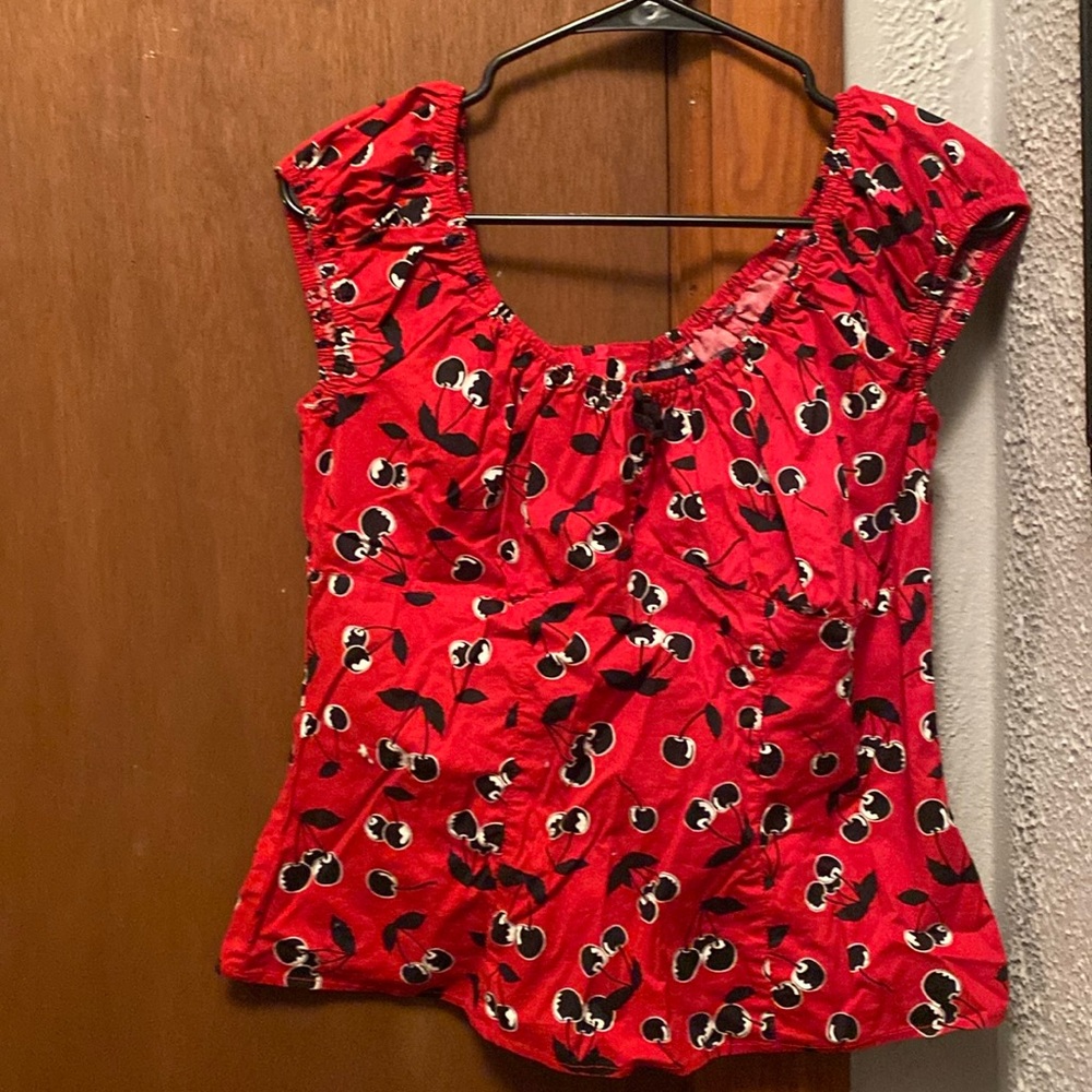 Hell Bunny pin up cherry top